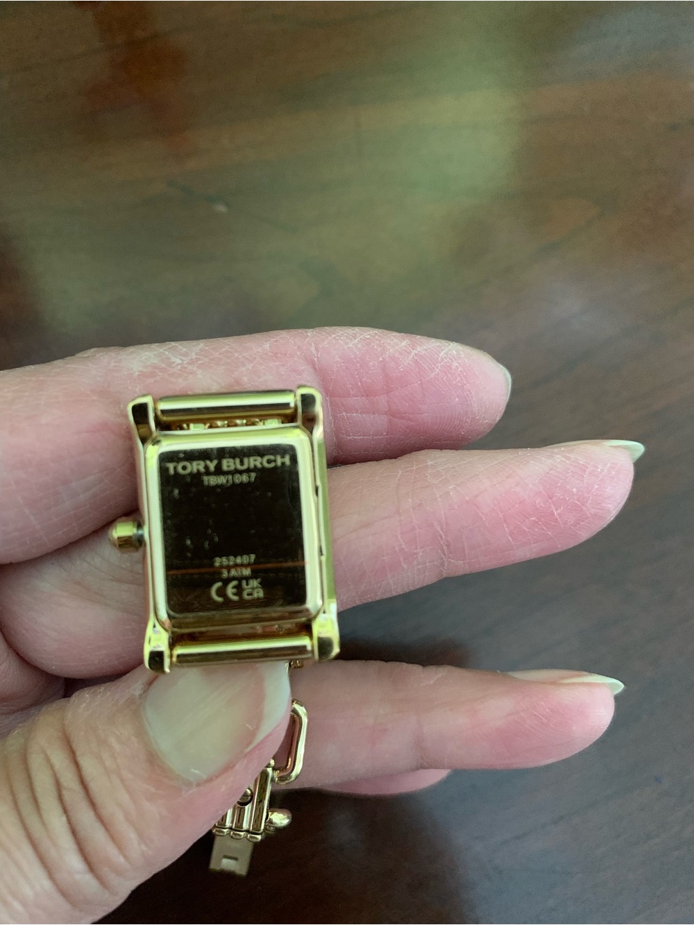 TBW1067 Tory Burch Gold  Watch with matching bracelet - Picture 2 of 7